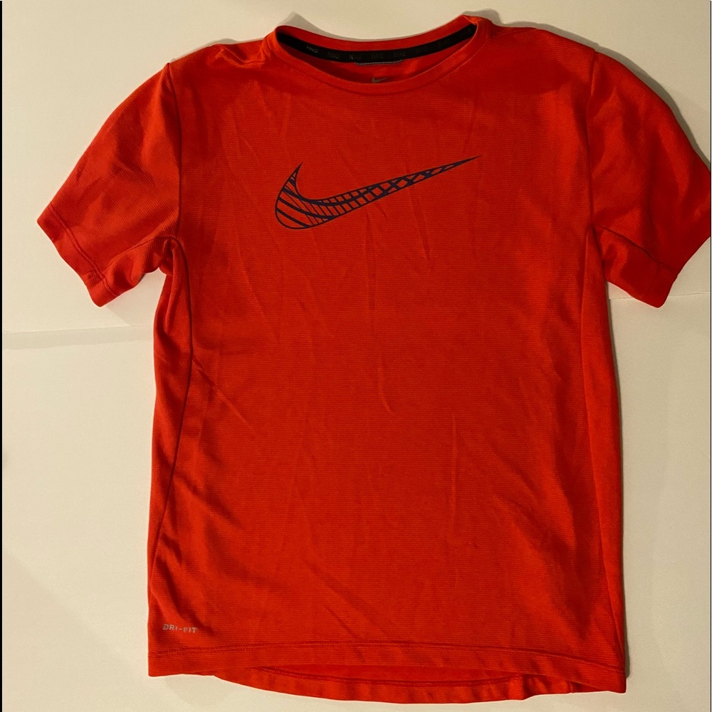 🏀BOY’S NIKE DRI-FIT T-SHIRT🏀